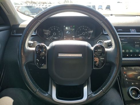 Used 2018 Land Rover Range Rover Velar S image 7