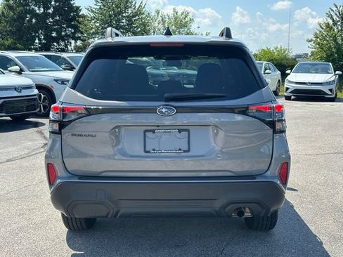 Used 2026 Subaru Forester Premium AWD/4WD image 6