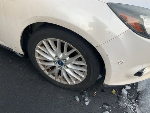 Used 2013 Ford Focus Titanium image 3