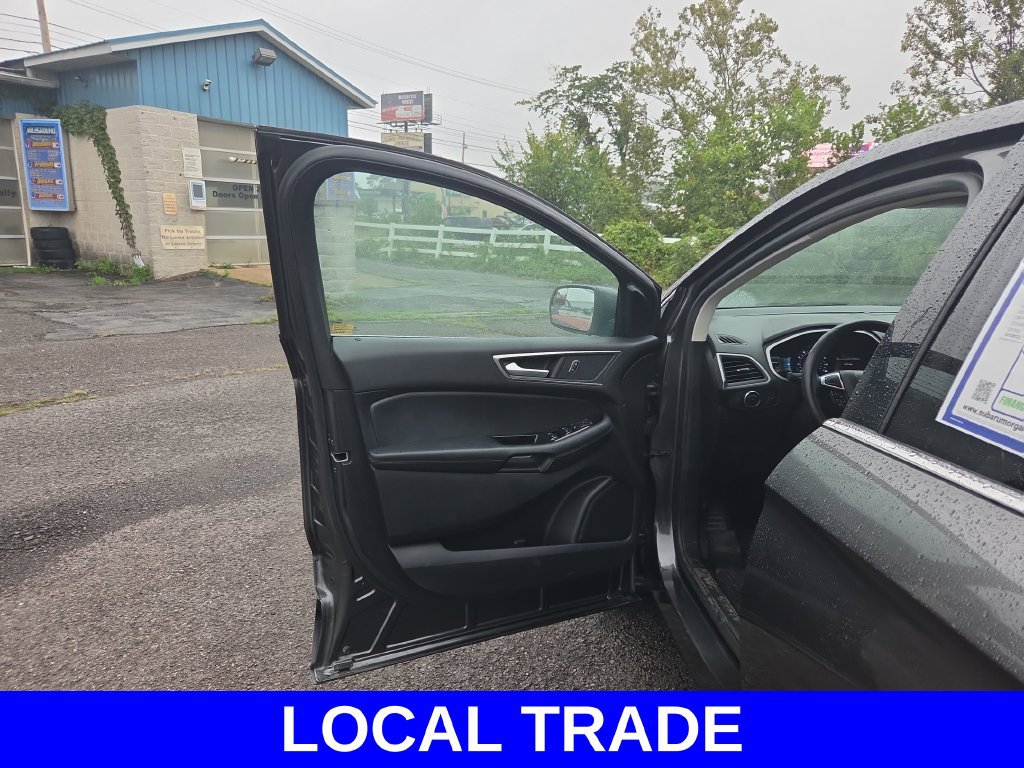 Used 2018 Ford Edge SEL w/ Equipment Group 201A AWD/4WD image 20