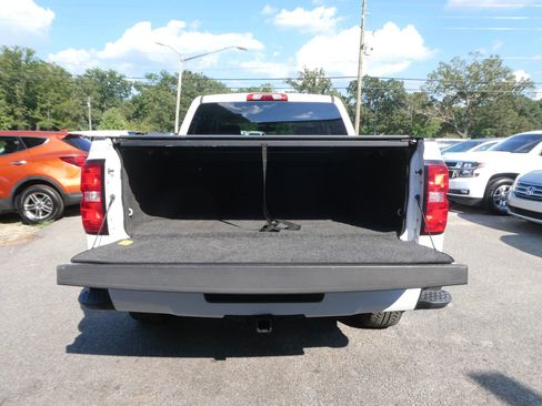 Used 2018 Chevrolet Silverado 1500 LT w/ All Star Edition AWD/4WD image 7