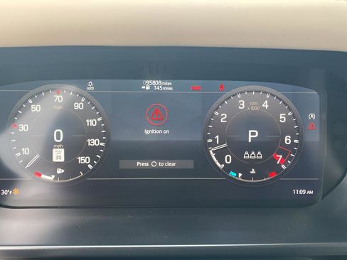 Used 2022 Land Rover Defender 110 S AWD/4WD image 12