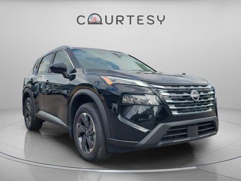 New 2026 Nissan Rogue SV w/ SV Premium Package image 5