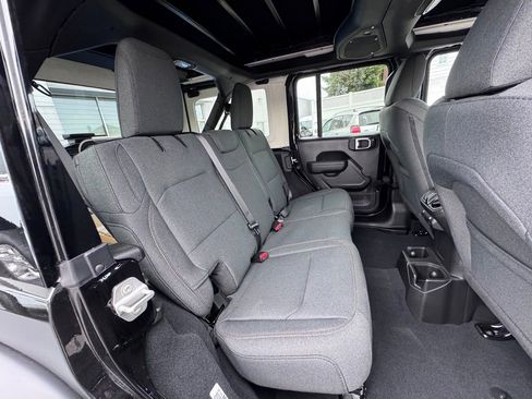 New 2026 Jeep Wrangler Unlimited Sport AWD/4WD image 19