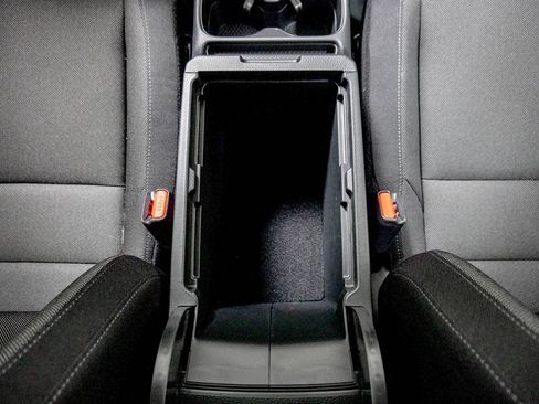 Certified 2025 Honda CR-V EX image 27