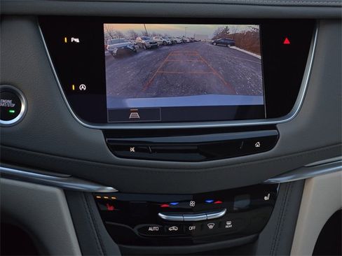 Used 2025 Cadillac XT5 Premium Luxury w/ LPO, Floor Liner Package image 21