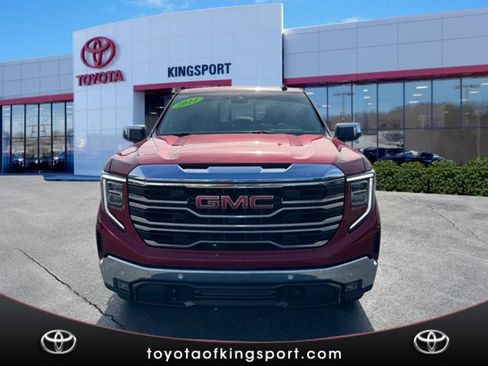 Used 2024 GMC Sierra 1500 SLT w/ SLT Premium Plus Package image 8