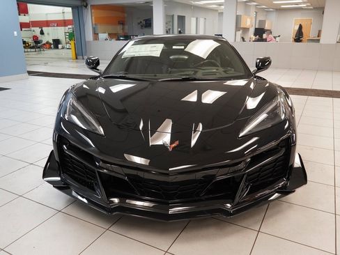 New 2026 Chevrolet Corvette Z06 w/ Z07 Performance Package image 12