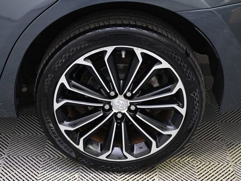 Used 2014 Toyota Corolla S image 16
