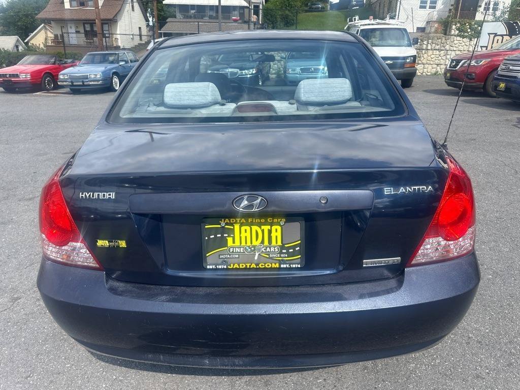 Used 2005 Hyundai Elantra GLS FWD image 5