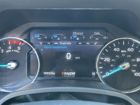 Used 2022 Ford F250 Platinum image 12