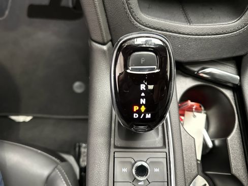 Used 2025 Cadillac XT5 Premium Luxury image 40