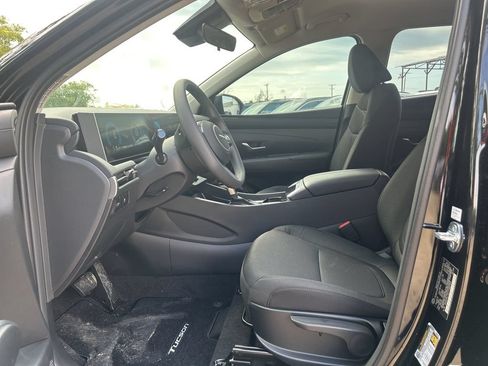 Used 2026 Hyundai Tucson SE AWD/4WD image 24