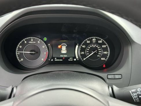 Used 2026 Acura RDX SH-AWD image 14