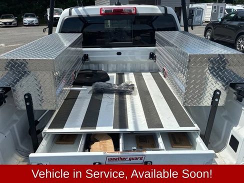Used 2024 Chevrolet Colorado W/T w/ Safety Package RWD image 5