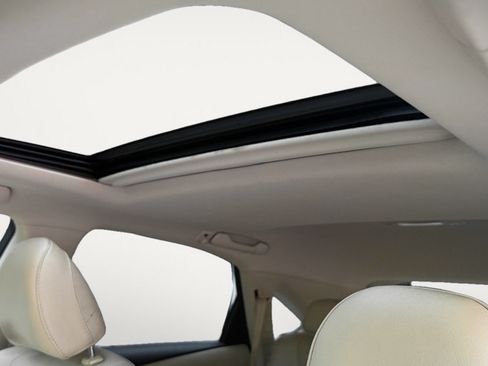 Used 2010 Lexus RX 350 AWD w/ Premium Pkg image 19
