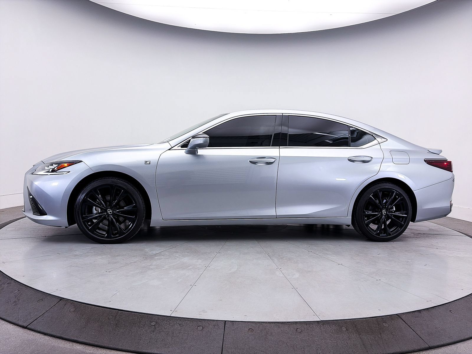 Used 2024 Lexus ES 300h F Sport FWD image 51