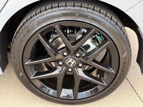 Certified 2026 Honda Civic Sport image 12