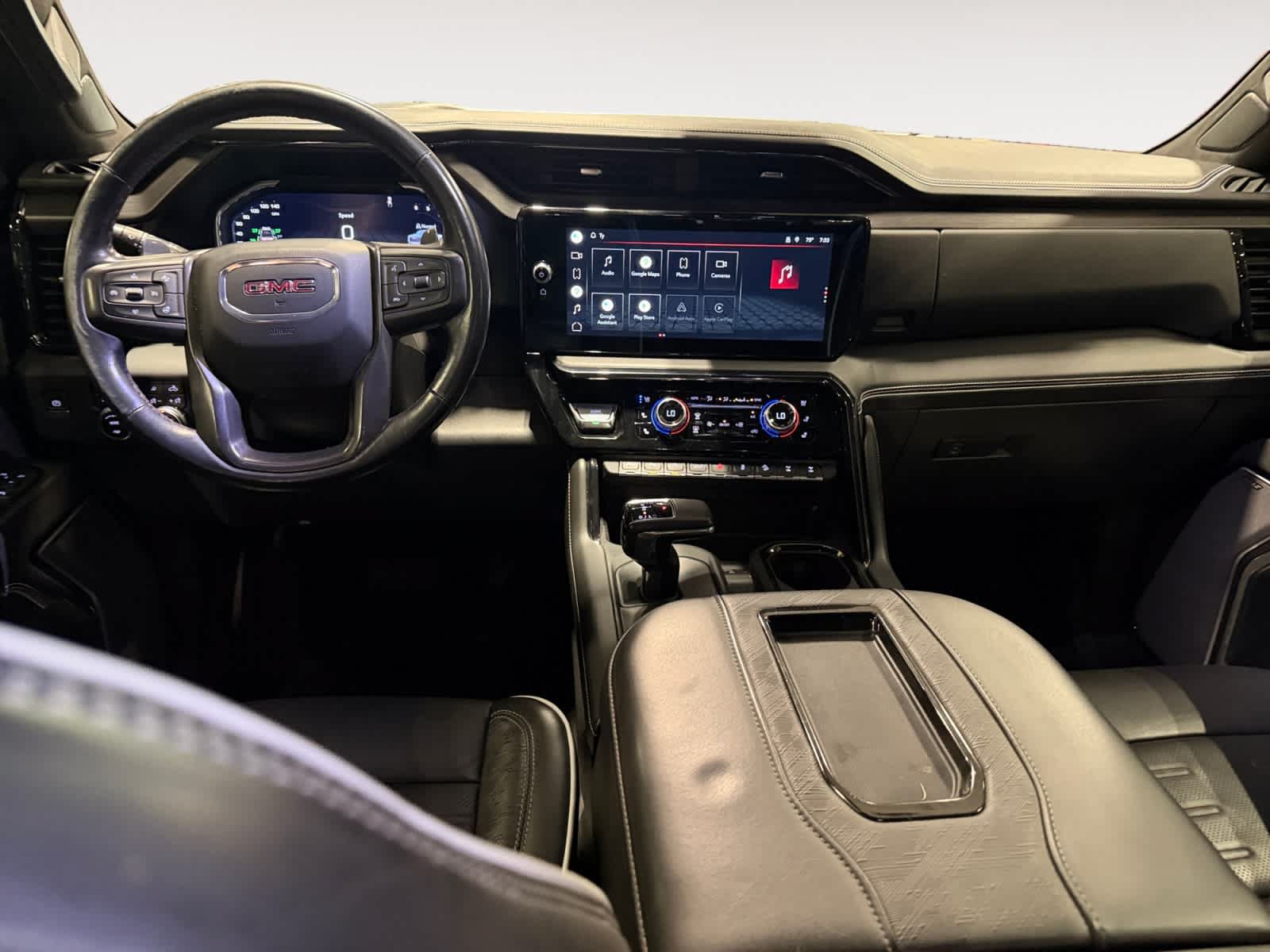 Used 2022 GMC Sierra 1500 AT4X AWD/4WD image 11