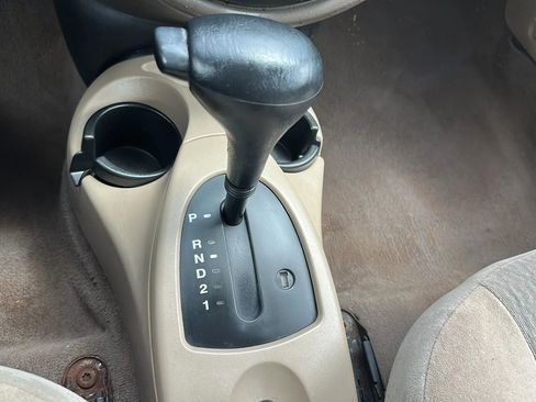 Used 2001 Ford Focus SE image 14