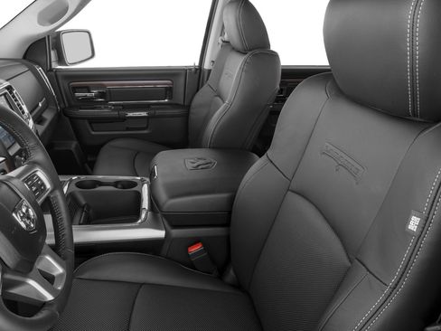 Used 2017 RAM 1500 Laramie w/ Convenience Group AWD/4WD image 59