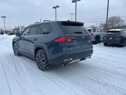 Certified 2024 Toyota Grand Highlander AWD Hybrid image 3