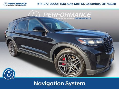 Used 2025 Ford Explorer ST AWD/4WD image 1