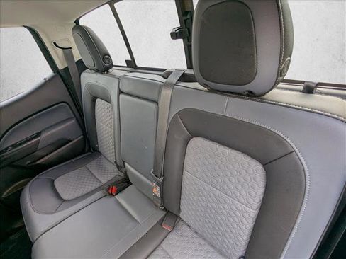 Used 2020 Chevrolet Colorado Z71 image 11