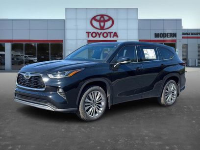 New 2026 Toyota Highlander Platinum
