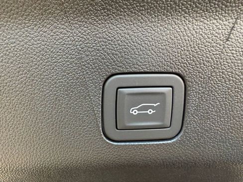 New 2026 Chevrolet Tahoe LT image 20