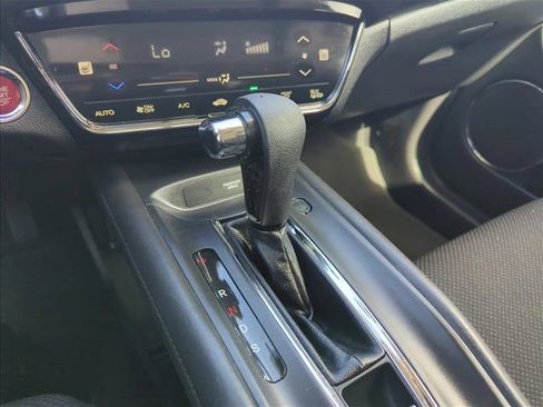 Used 2016 Honda HR-V EX image 6