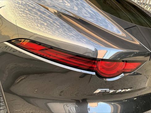 Used 2020 Jaguar F-TYPE Coupe image 28