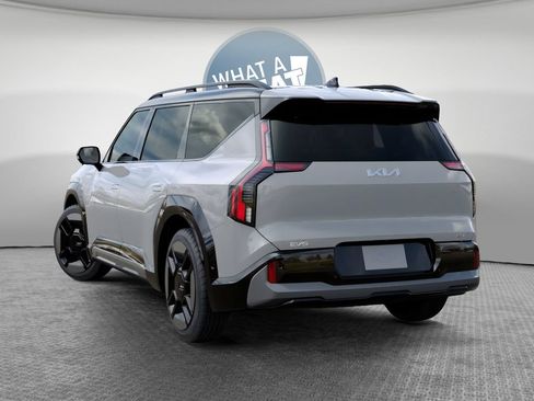New 2026 Kia EV9 GT-Line AWD/4WD image 4