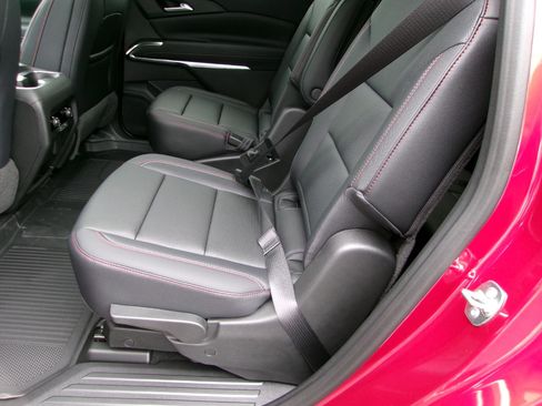 New 2026 Chevrolet Traverse Z71 AWD/4WD image 11