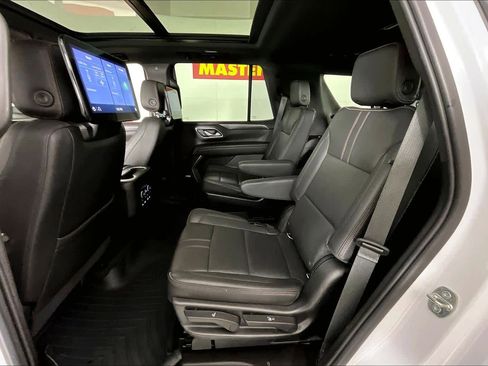 Certified 2021 Chevrolet Tahoe RST w/ Luxury Package image 18