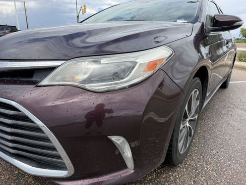 Used 2018 Toyota Avalon XLE Premium w/ All Weather Liner Package FWD image 9