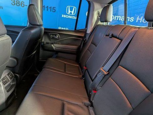 Used 2017 Honda Ridgeline RTL-E image 18