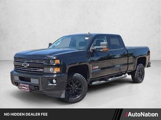 Used 2016 Chevrolet Silverado 2500 LT w/ Midnight Edition AWD/4WD video 1