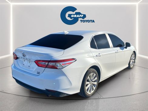 Used 2020 Toyota Camry LE image 16