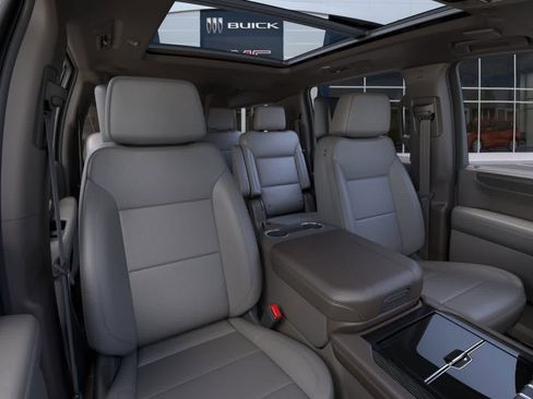 New 2026 GMC Yukon XL Elevation image 16