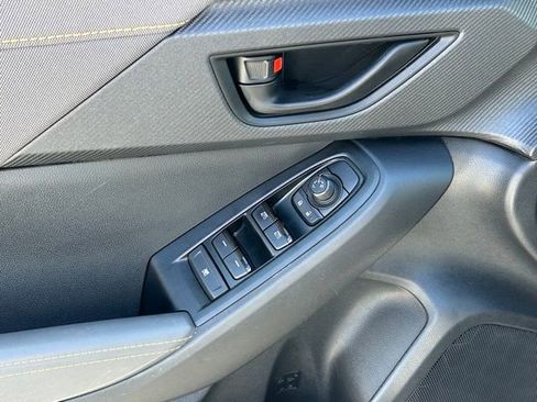 Used 2025 Subaru Crosstrek 2.5i Sport AWD/4WD image 21