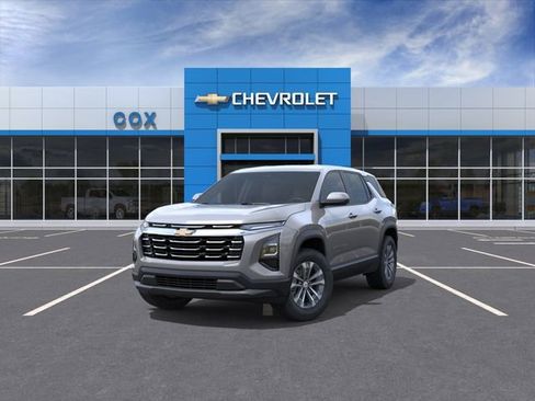 New 2026 Chevrolet Equinox LT FWD image 8