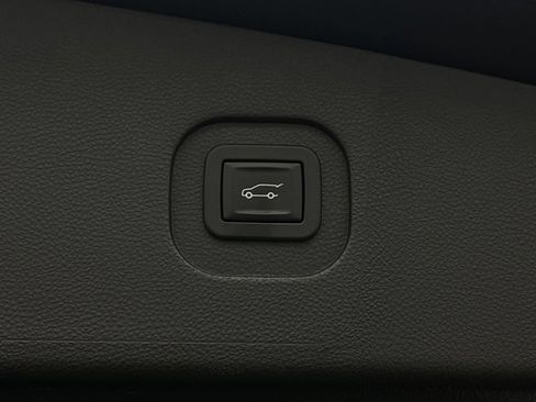 Used 2016 GMC Terrain SLT w/ Open Road Package FWD image 11