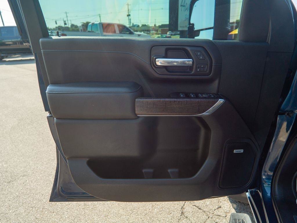 Used 2020 GMC Sierra 2500 Denali w/ Denali Ultimate Package AWD/4WD image 17