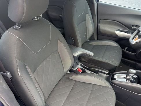 Used 2020 Nissan Kicks SV w/ Exterior Package FWD image 16