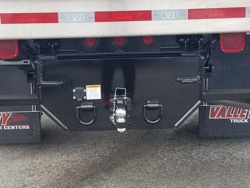 New 2026 Ford F550 4x4 Regular Cab Super Duty image 5