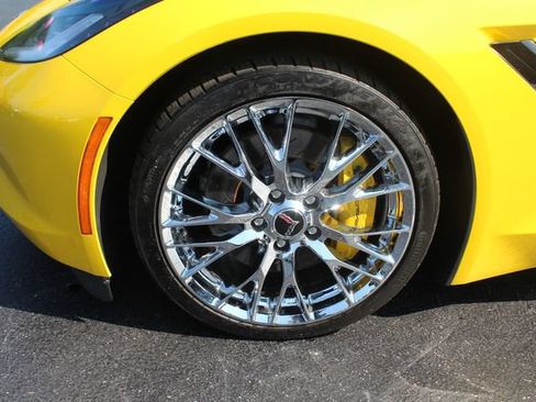 Used 2015 Chevrolet Corvette Stingray Coupe w/ 2LT Preferred Equipment Group RWD image 23