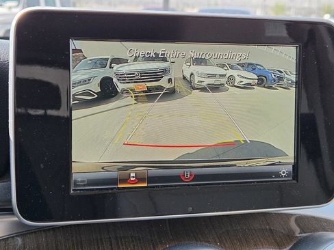 Used 2018 Mercedes-Benz GLC 300 image 24