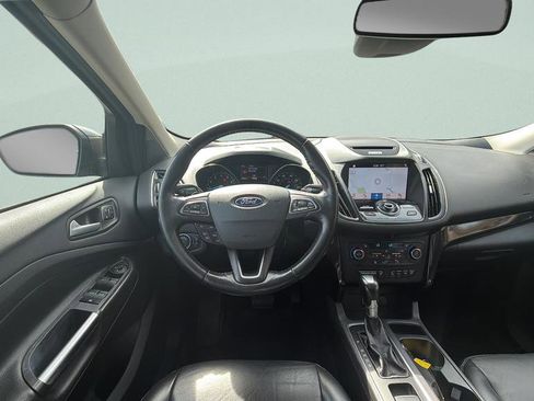 Used 2017 Ford Escape Titanium w/ Equipment Group 301A AWD/4WD image 14