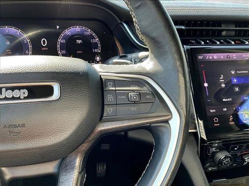 Used 2022 Jeep Grand Cherokee Limited RWD image 18